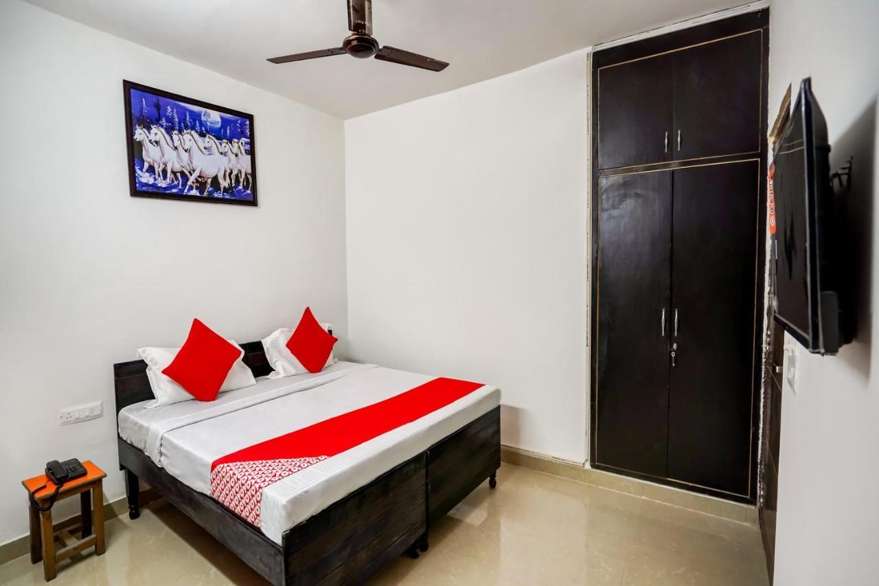 Oyo Flagship 75287 Pubg Residency Hotell New Delhi Exteriör bild