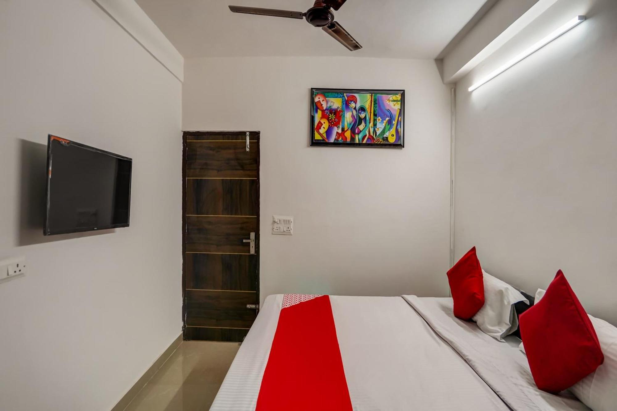 Oyo Flagship 75287 Pubg Residency Hotell New Delhi Exteriör bild