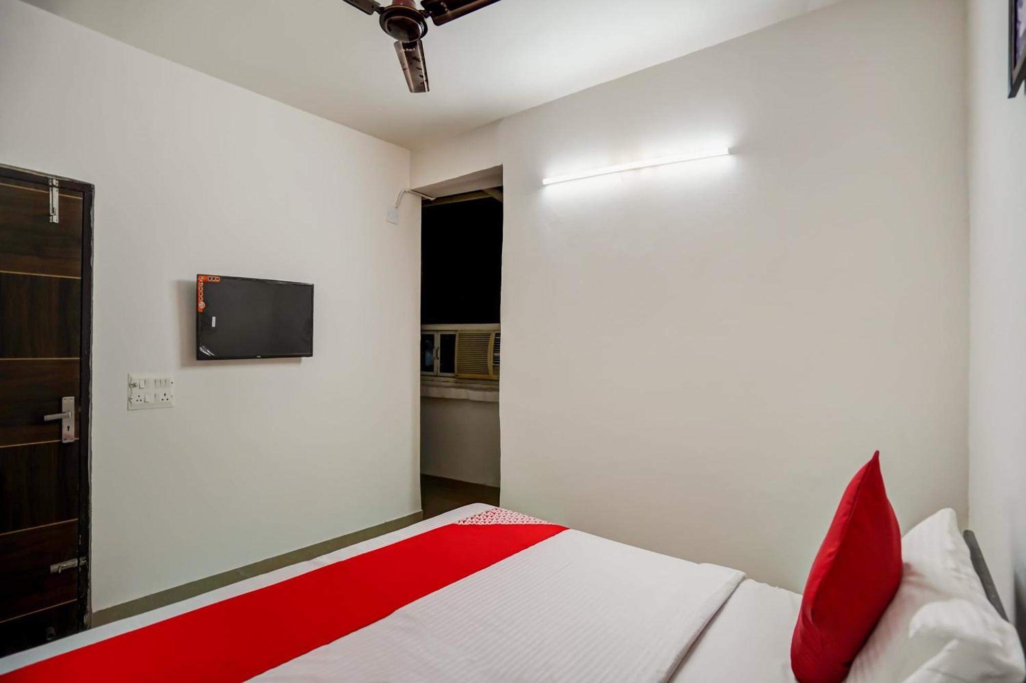 Oyo Flagship 75287 Pubg Residency Hotell New Delhi Exteriör bild